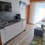 Апартаменты Apartments Tirol Adults Only Лойташ