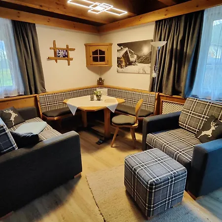 Apartmenthaus Bader Lägenhet Leutasch