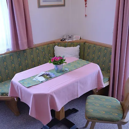 Apartmenthaus Bader Apartment Leutasch