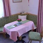 Apartments Tirol Adults Only Appartement Leutasch
